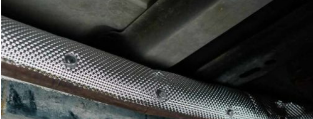 EXHAUST PIPE HEAT SHIELD