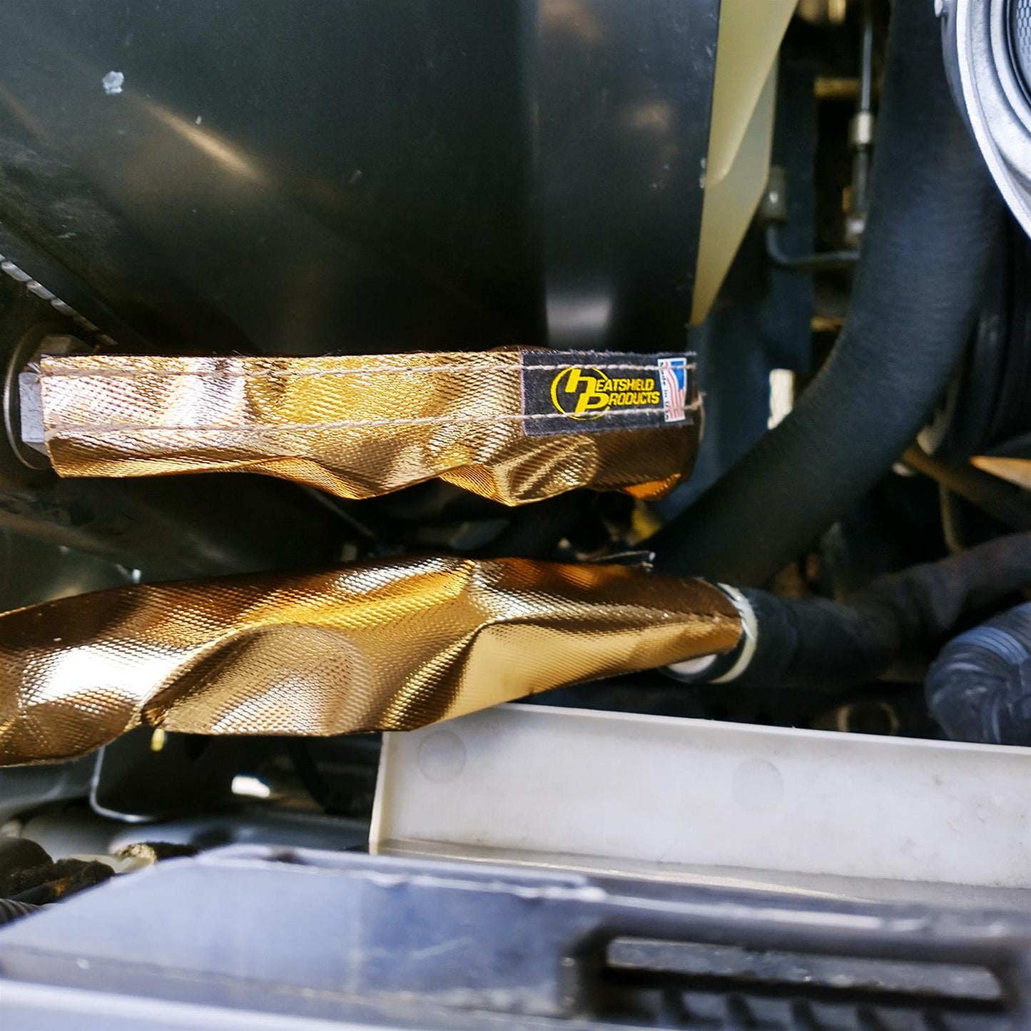 COLD-GOLD™ SLEEVE - GOLD HEAT SHIELD SLEEVE WITH HOOK AND LOOP